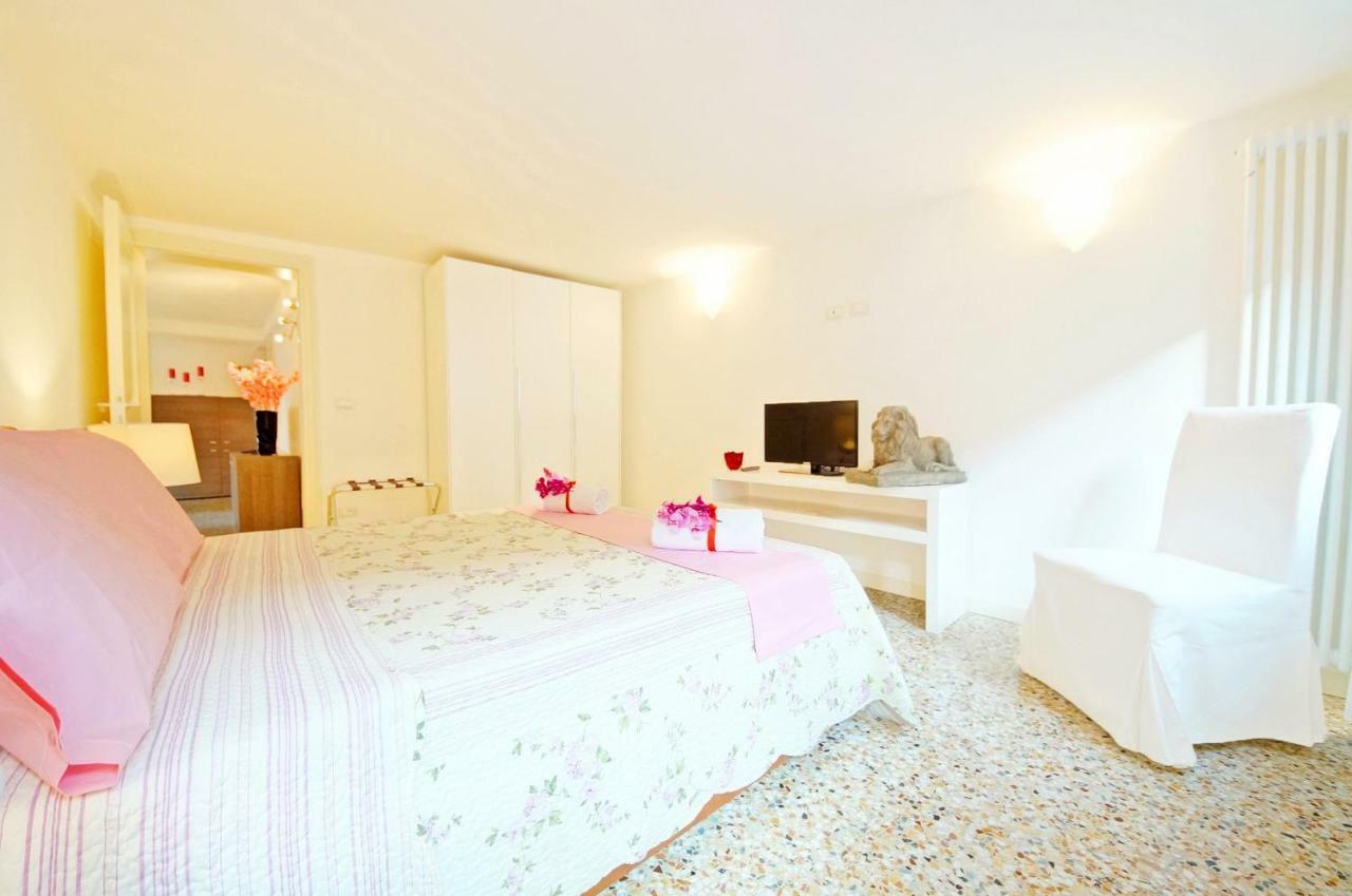 Sant'Aponal Apartment Rialto Venedik Dış mekan fotoğraf