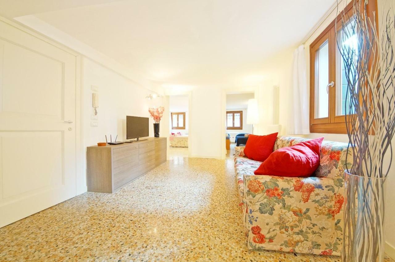 Sant'Aponal Apartment Rialto Venedik Dış mekan fotoğraf